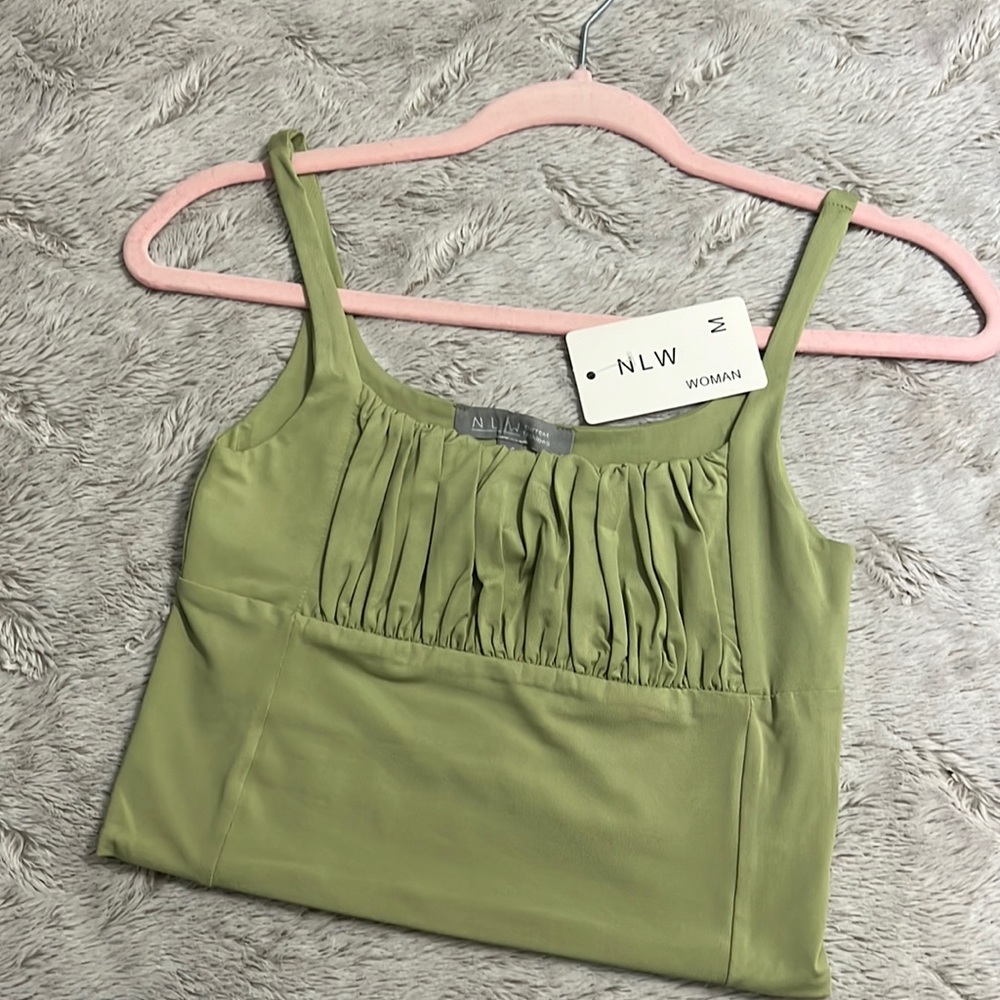 Sleeveless green crop top